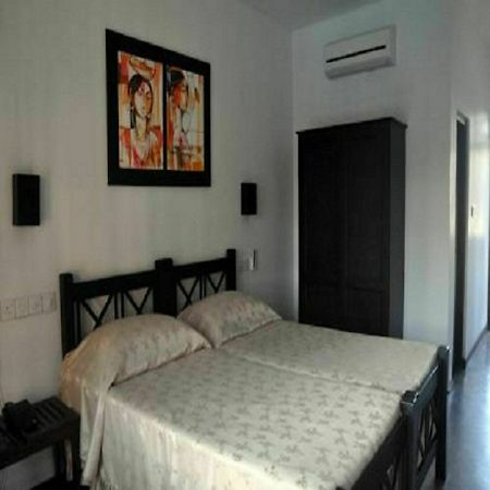 Scandinavia Hotel Hikkaduwa Luaran gambar